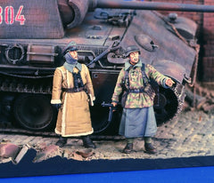 Verlinden 1/35 German Officer and NCO WWII   | VER1701