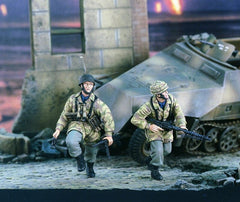 Verlinden 1/35 German Paras Running  | VER2373