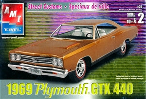 AMT 1/25 1969 Plymouth GTX 440  | AMT31930