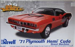 Revell 1/24 '71 Plymouth Hemi Cuda (Street Machine) | REV85-2087