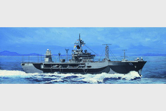 Trumpeter 1/700 USS BLUE RIDGE LCC-19 1997 | TRUM05715