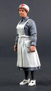 Custom Dioramics 1/35 Red Cross Nurse  | 4043