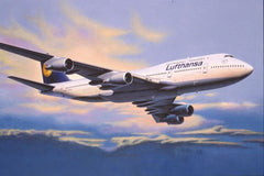 Revell 1/144 Lufthansa Boeing 747-400  |  04219